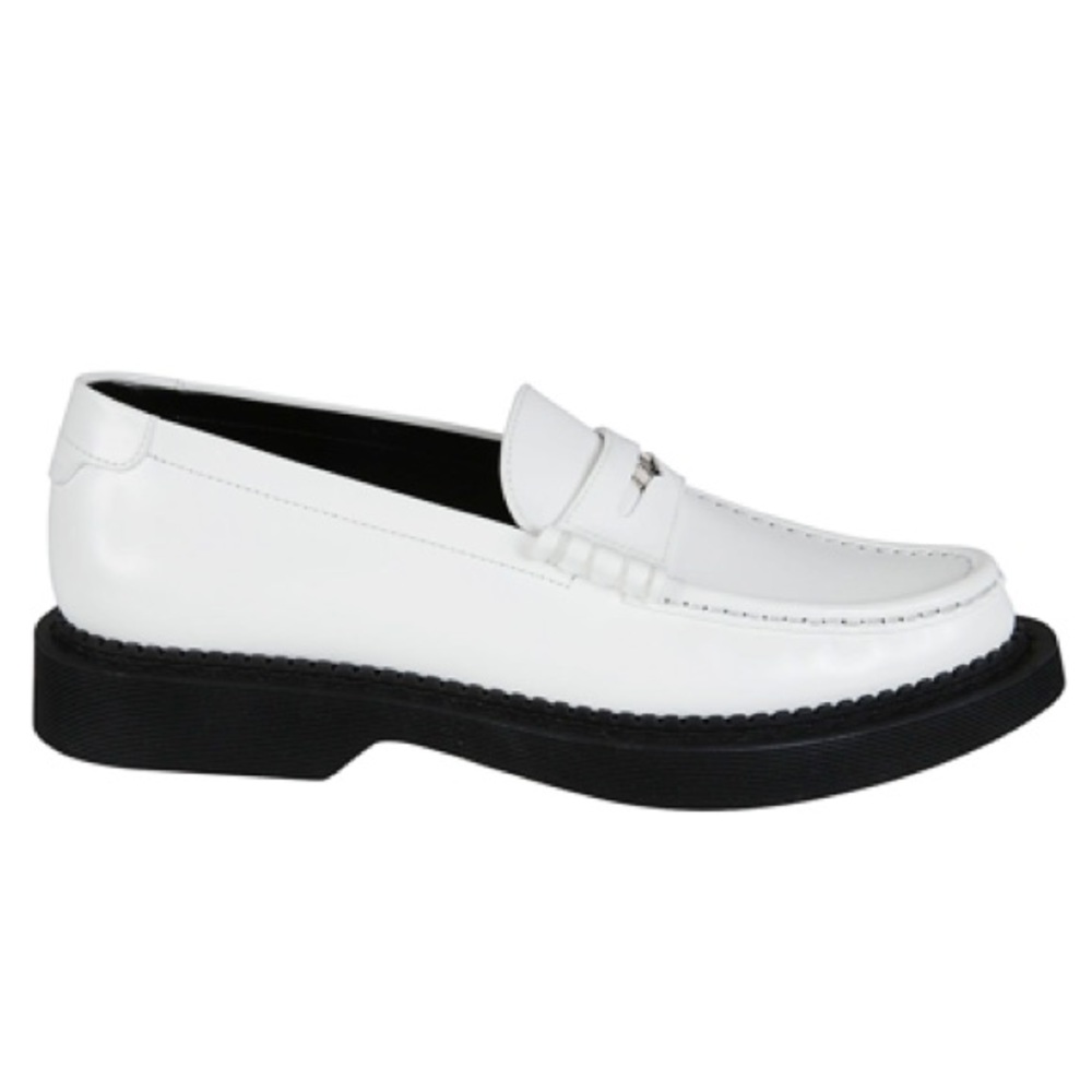 NEW Teddy 10 Leather Loafer in White leather